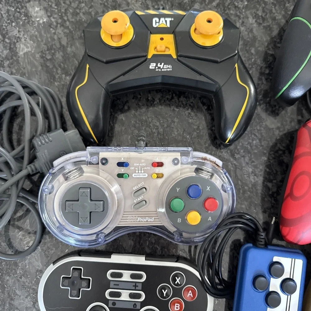 Lot Of 19 Controllers Xbox/360, PS, Sega, Generic Untested, Parts/Repairs Only